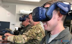 美國空軍用VR訓練飛行員，提前六周學成出師